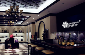 伊耐凈洗鞋修鞋店是一個(gè)少數(shù)人做的隱賺行業(yè)